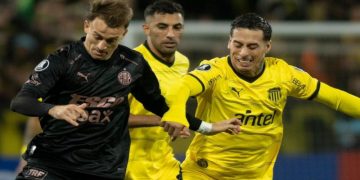 Platense empató con Peñarol y quedó cerca de sellar su clasificación en la Copa Libertadores