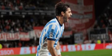 Con un gol agónico de Sosa, Racing le ganó a Estudiantes y enfrentará a Central en los cuartos del Apertura