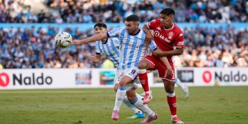 Racing y Huracán empataron, pero clasificaron a los octavos del Torneo Apertura
