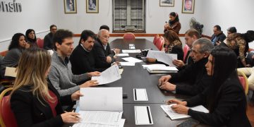 Comisiones de Finanzas y de Legislación General dieron despacho favorable al régimen de asistencia fiscal para comerciantes