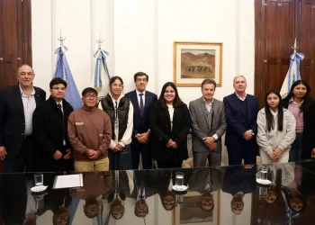 Las becas que acercan el sueño de ser médicos al servicio de Jujuy