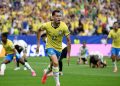 Heroíca clasificación de Brasil: lo dio vuelta en la última ante Japón y se metió en octavos