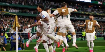 México goleó, terminó con puntaje ideal y eliminó a República Checa