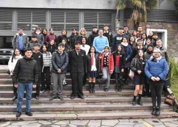 Estudiantes del Concejo Deliberante Estudiantil de Perico conocieron el funcionamiento de la Legislatura provincial