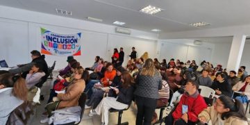 Capacitaron sobre ayudas técnicas y estrategias para fortalecer la autonomía de las personas con discapacidad