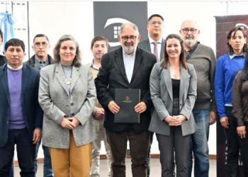 Municipio y CONICET firmaron un convenio para investigar la toxoplasmosis a través de las campañas de Zoonosis