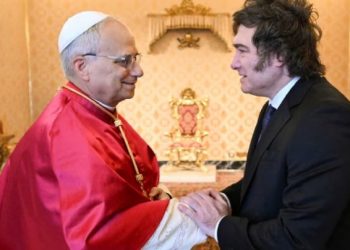 La llegada del embajador del Vaticano reaviva la posibilidad de una visita del papa León XIV