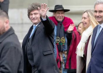 Javier Milei dijo que no viajará a la final del Mundial y opinó sobre la bandera de Malvinas que mostraron los jugadores