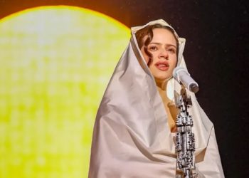 Rosalía llegó a Argentina en medio de un operativo de seguridad tras la polémica