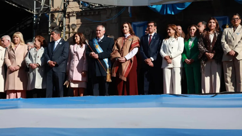 Sadir participó de los actos por el Día de la Independencia en Tucumán Sadir participó de los actos por el Día de la Independencia en Tucumán