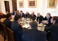 Sadir encabezó una reunión de gabinete para evaluar el avance del plan de obras en la provincia