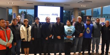 Foro de debate sobre la Ley de Modernización Laboral: diálogo entre trabajadores, sindicatos y especialistas