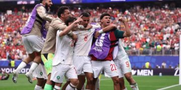 Marruecos goleó a Canadá y clasificó a los cuartos de final del Mundial