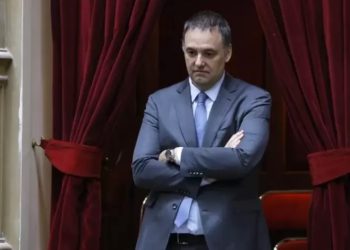 La Justicia extendió el plazo para que Adorni explique el crecimiento del 119% de su patrimonio