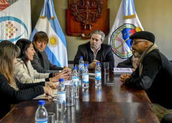 Concejales y funcionarios municipales tratan proyecto referido a regularizar la actividad del boxeo en la Ciudad