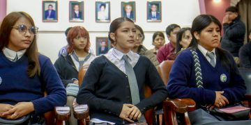 Integrantes del Concejo Deliberante Estudiantil recibieron capacitación parlamentaria