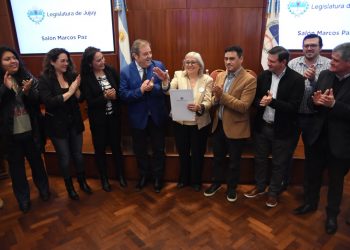 La Legislatura distinguió a la doctora María Joaquina Gurrieri por su trayectoria en la salud pública y la acción comunitaria