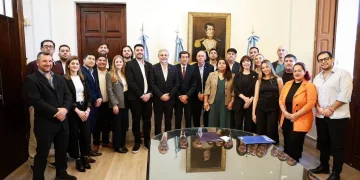 Sadir recibió a jóvenes empresarios de todo el país y destacó la articulación entre el Estado y el sector privado