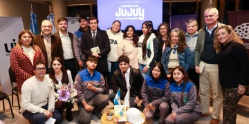 Sadir puso en valor la articulación entre educación, producción y trabajo en la Feria del Libro