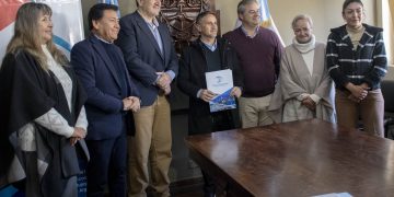 Radio City recibió una distinción legislativa en reconocimiento a su trayectoria de 29 años junto a la Ciudad