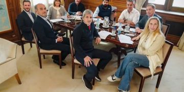 Tras los reclamos salariales, el Gobierno evalúa un aumento para las Fuerzas Armadas y de Seguridad