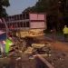 Trágico accidente: un micro en el que viajaban pacientes de un hospital chocó con un camión en Brasil, hay 23 muertos y 5 heridos