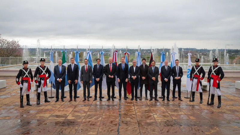 Sadir planteó ante el Consejo Regional del Norte Grande obras de infraestructura y una estrategia energética federal Sadir planteó ante el Consejo Regional del Norte Grande obras de infraestructura y una estrategia energética federal