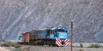 El Gobierno lanzará mañana el llamado a licitación para privatizar el Belgrano Cargas por 50 años: los detalles de concesión