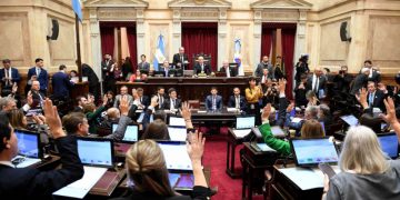El Senado aprobó la ley de propiedad privada e impactará en expropiaciones y desalojos: revés para cambiar la ley de fuego