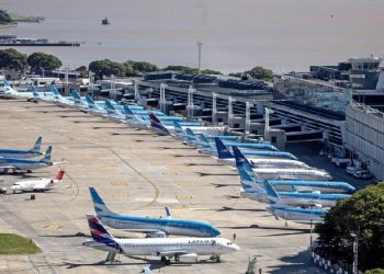 El Gobierno prorrogó la concesión de Aeropuertos Argentina hasta 2049