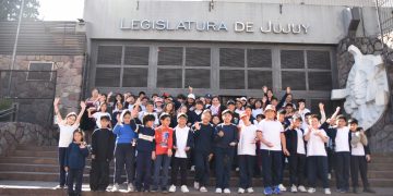 Alumnos de la Escuela Bernardo Monteagudo visitaron la Legislatura