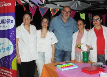 Jornada comunitaria por el aniversario del CAM y la llegada de la primavera en Los Huaicos