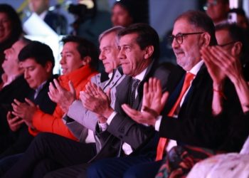 Carlos Sadir acompañó la Elección Representante Capital de la 75° Fiesta Nacional de los Estudiantes