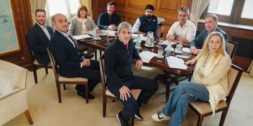 El Gobierno reúne a la mesa política para discutir la reforma electoral y la eliminación de las PASO