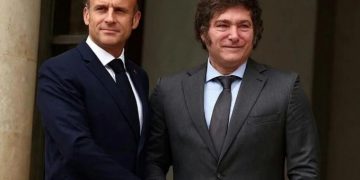 Milei llegó a París para la Argentina Week con una polémica frase a la política francesa