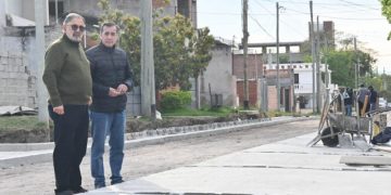 Barrio Los Perales suma un nuevo tramo pavimentado a través del plan de obra mixta municipal
