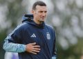 "Scaloni rompió el silencio sobre su renovación: 'Me reuniré con el presidente' y dejó abierta la posibilidad de continuar."