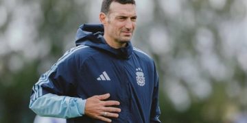 "Scaloni rompió el silencio sobre su renovación: 'Me reuniré con el presidente' y dejó abierta la posibilidad de continuar."