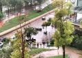 Barcelona, bajo el agua por las lluvias torrenciales: dispusieron operativos de emergencia y hay caos en el transporte