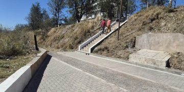 Escaleras urbanas: avanzan obras de puesta en valor en siete puntos de la capital jujeña