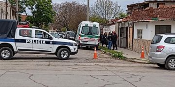Barrio Malvinas: hallaron a dos personas sin vida en una vivienda