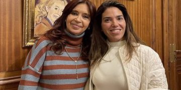 La militante María Soledad Calle reconoció que compró el departamento vecino al de Cristina Kirchner y explicó para qué se usaría