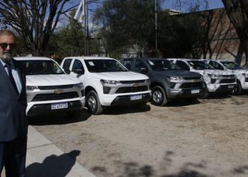 El intendente Jorge destacó la incorporación de cinco camionetas 0KM para reforzar el trabajo territorial