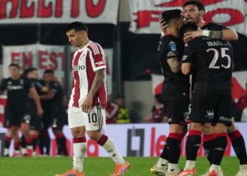 Huracán dio el golpe y le ganó a River en el Monumental por el Torneo Clausura