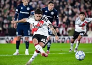 River le ganó a Independiente Rivadavia y sumó su segunda victoria consecutiva con Ponzio