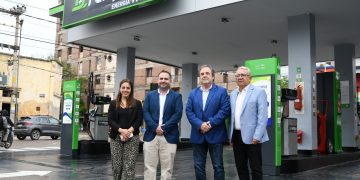 San Pedro de Jujuy: El Vicegobernador acompañó la inauguración de la primera estación Refiplus de la provincia