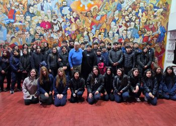 Estudiantes del Colegio Remedios de Escalada visitaron la Legislatura