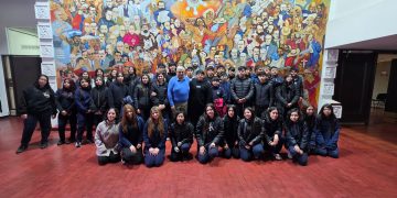 Estudiantes del Colegio Remedios de Escalada visitaron la Legislatura