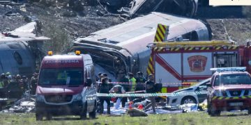Al menos 64 muertos en el choque de trenes de alta velocidad en Urda