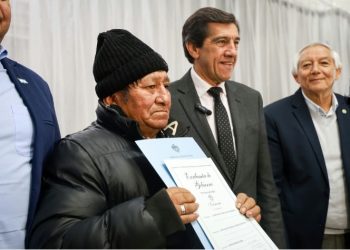 Sadir entregó escrituras de propiedad a 176 familias de Perico